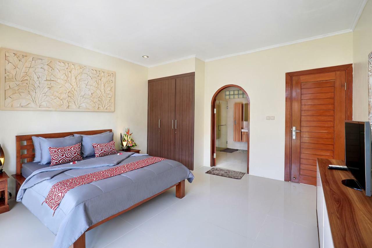 Villa Nova Legian Exteriör bild